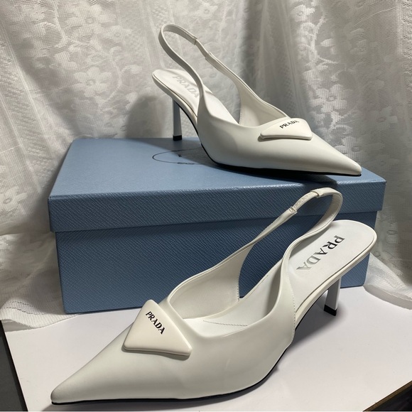 Women's Prada Heels 👠 - Picture 1 of 7
